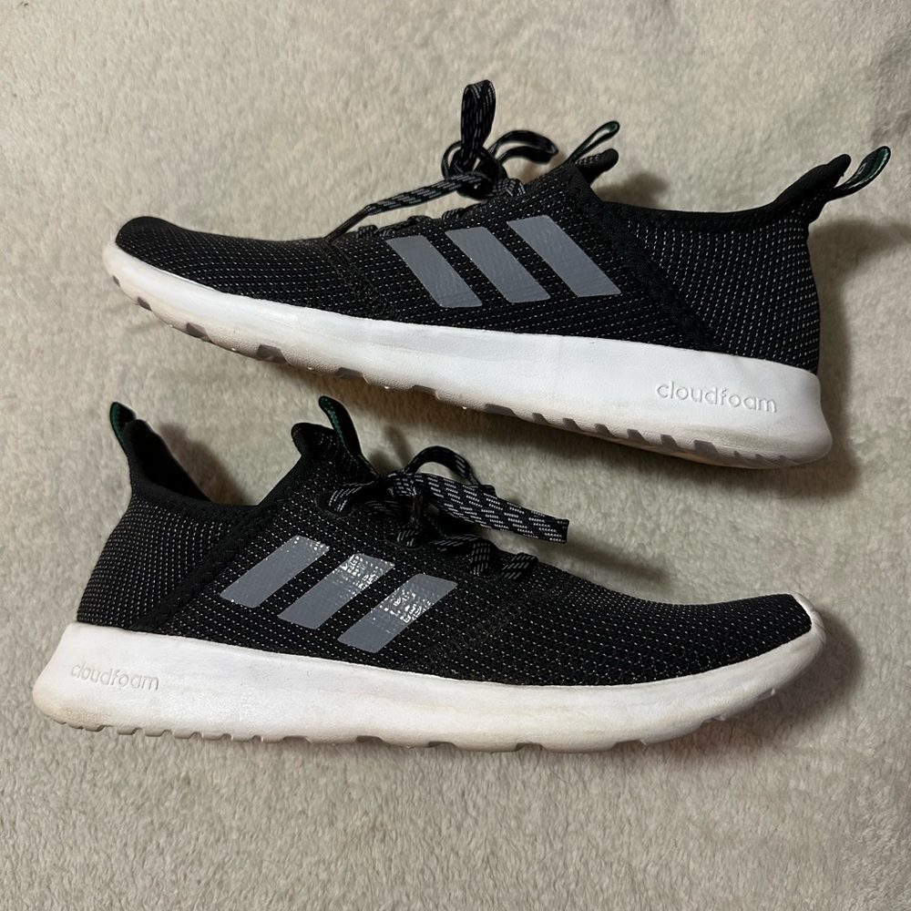 Women’s Adidas Cloudfoam Runner